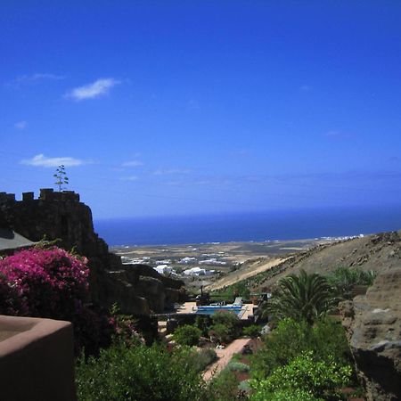 Castillo Lanzarote Villa Sophie - Luxury Villa -Sleep In A Volcanic Cave With Heated Pool Tias Bagian luar foto
