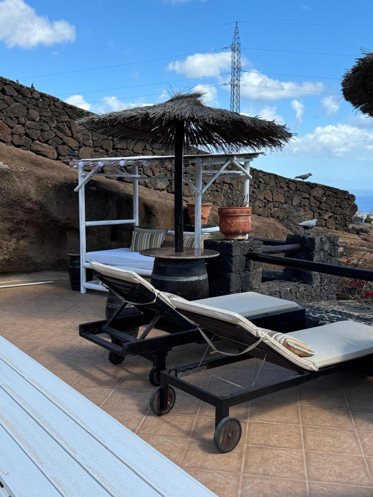 Castillo Lanzarote Villa Sophie - Luxury Villa -Sleep In A Volcanic Cave With Heated Pool Tias Bagian luar foto