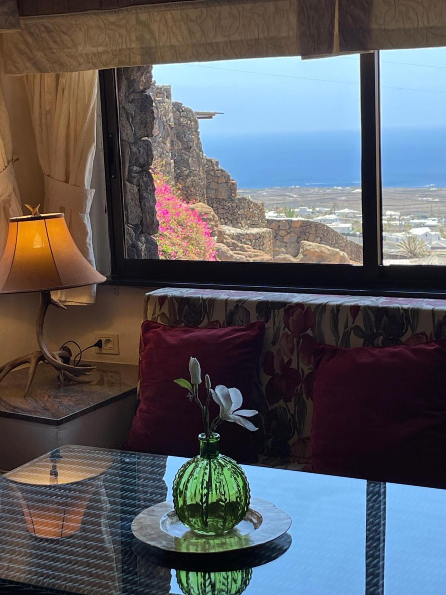 Castillo Lanzarote Villa Sophie - Luxury Villa -Sleep In A Volcanic Cave With Heated Pool Tias Bagian luar foto