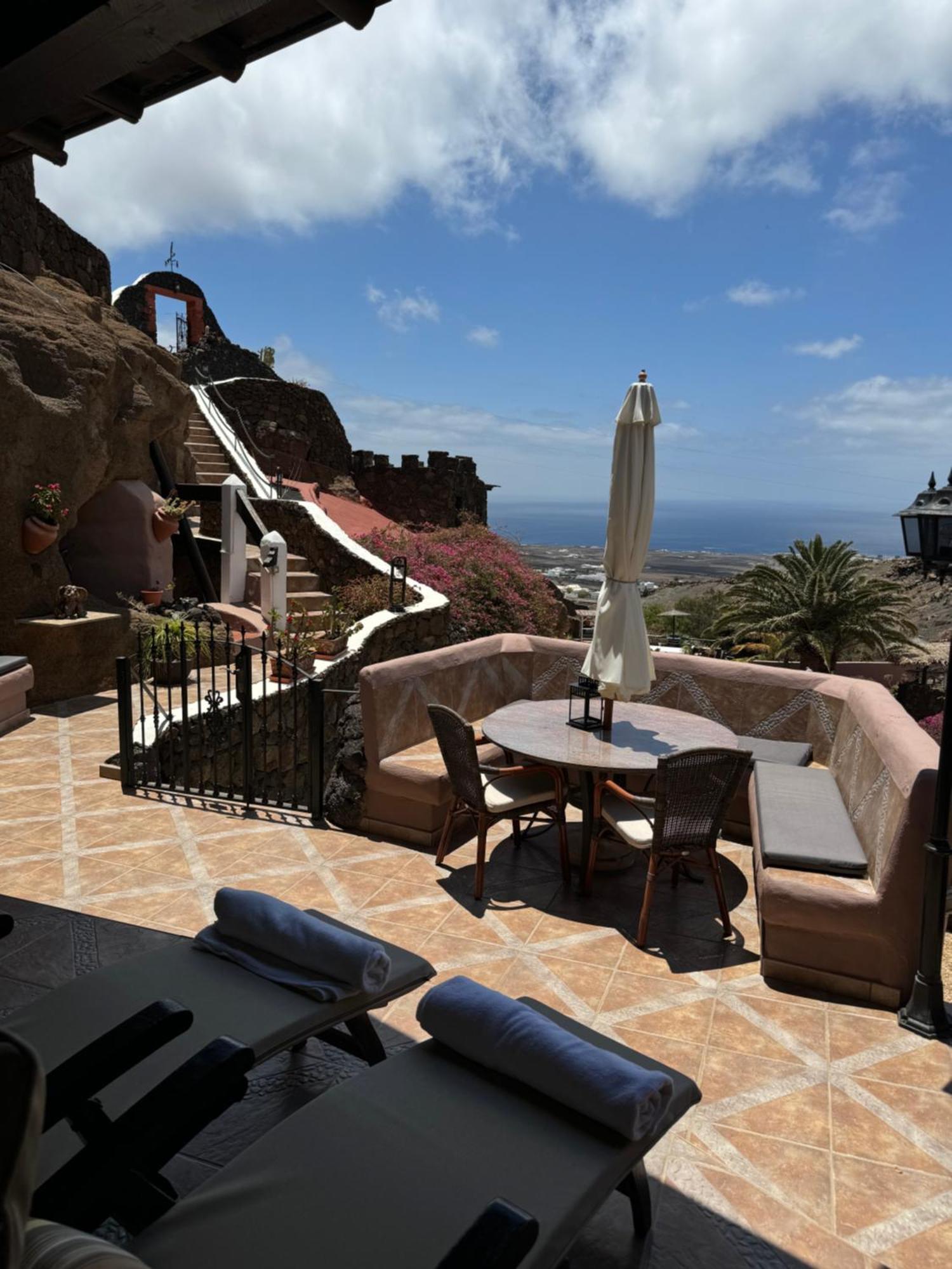 Castillo Lanzarote Villa Sophie - Luxury Villa -Sleep In A Volcanic Cave With Heated Pool Tias Bagian luar foto